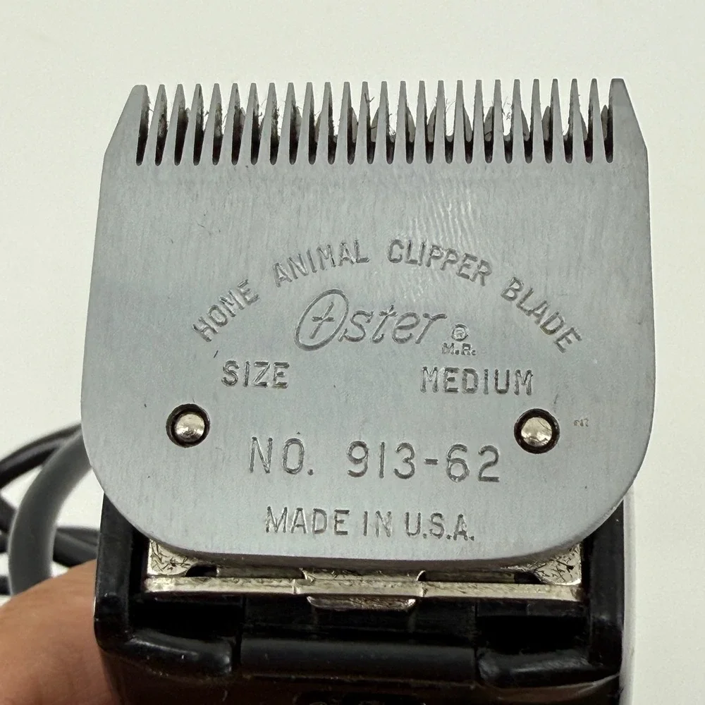 Oster Hair Clippers Black Solid Plastic Model 196 Corded Grooming